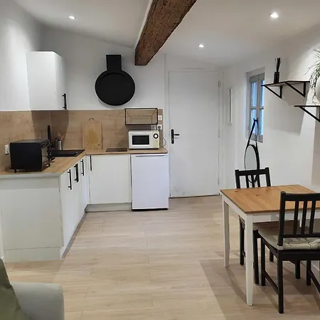 Charming Studio In The Historic Centre Montpellier Exterior photo