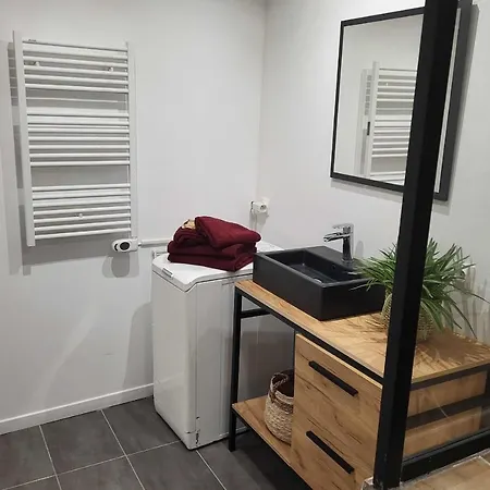Charming Studio In The Historic Centre Montpellier Exterior photo